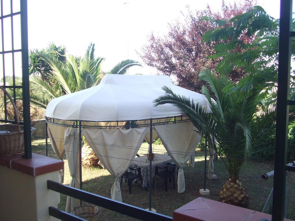 Casa Vacanza La Pajara Otel Andrano Dış mekan fotoğraf